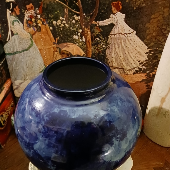 🏺🐳🐋Rare 1920's Antique Marbleized🐦🐬🦜European Blue Sky Clouds Vase💐🏺 - Picture 1 of 7